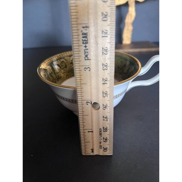 Two Wedgwood Dark Green Florentine Peony Shape Footed Porcelain Teacups England - Picture 6 of 6